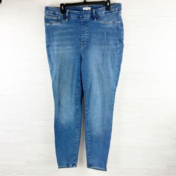 Good American Good Legs High Rise Skinny Jeans - Picture 3 of 8